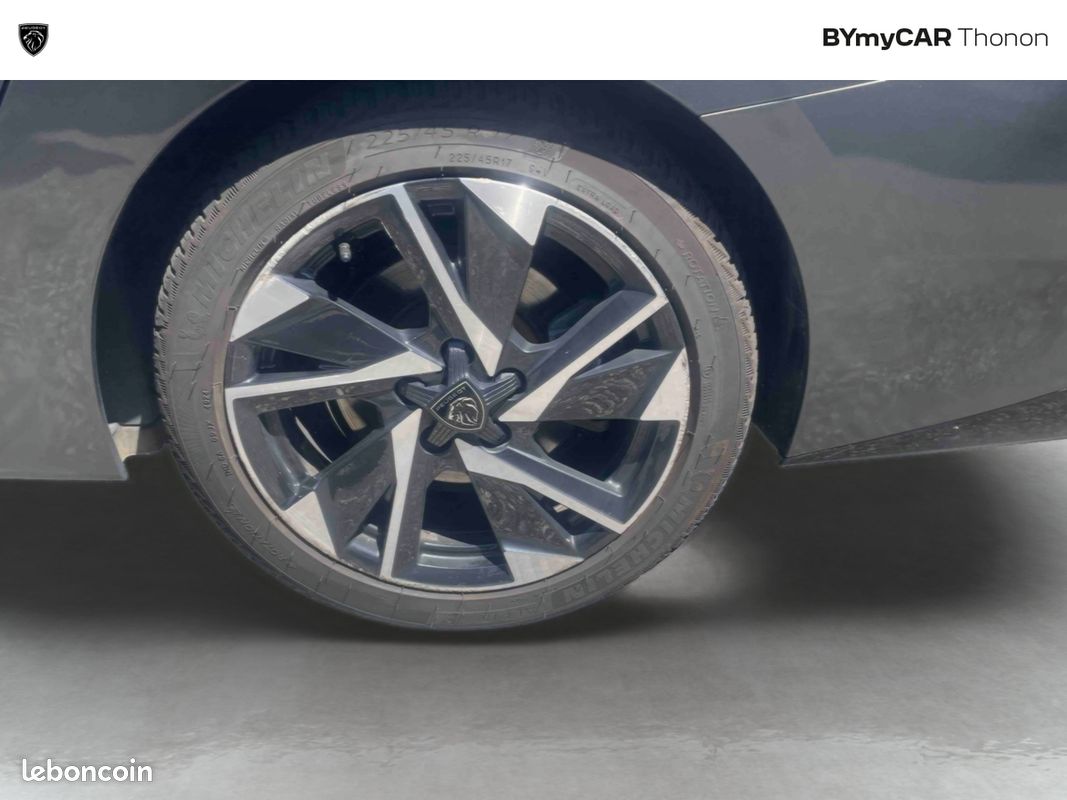 PEUGEOT 308 SW PHEV 180 e-EAT8 Allure Pack (image 15)