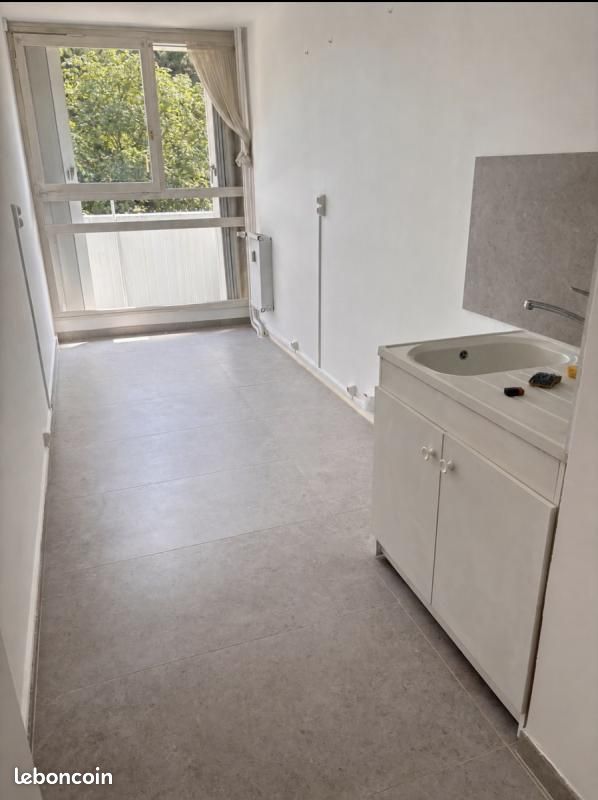 Appartement 2 pièces 52 m² · à Saint-Étienne · 52 m² · 630 €