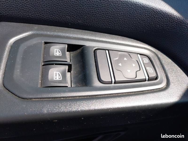 Renault Trafic COMBI L1 dCi 150 Energy S&S Zen (image 26)