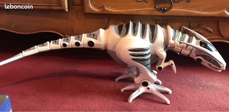 Miposaur de WowWee : un robot dinosaure contrôlable par Smartphone