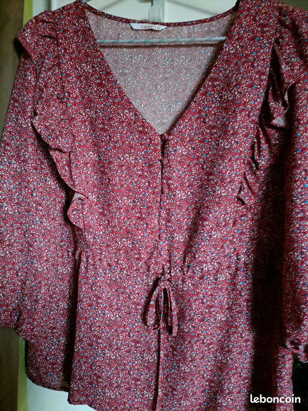 Blouse (image 1)