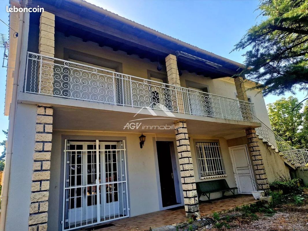 Maison 9 pièces 192 m² · à Alès · 192 m² · 281 600 €