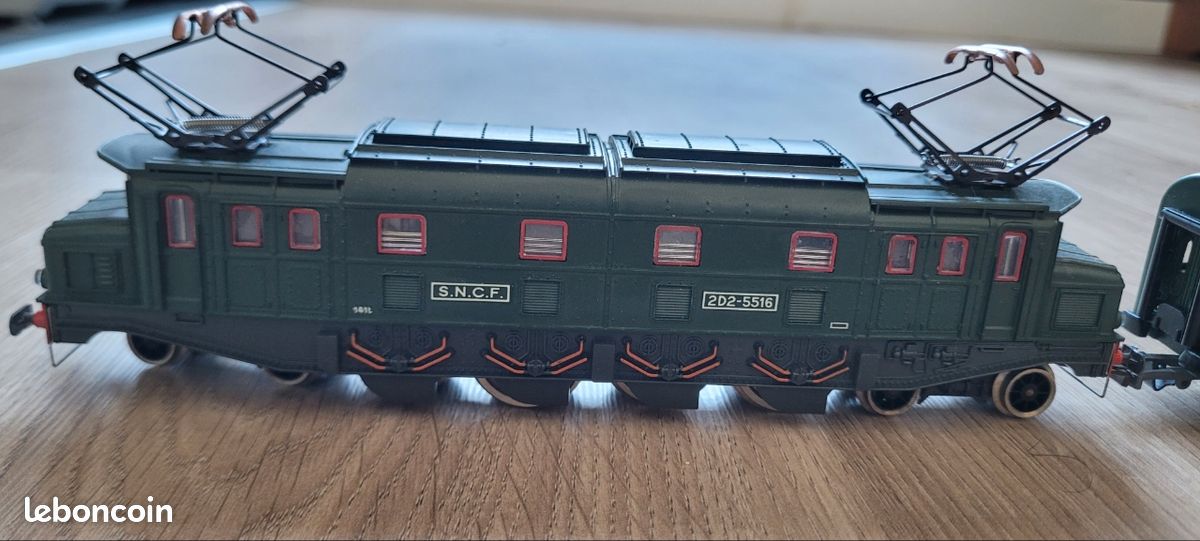 LOCOMOTIVE 2D2 DE la vie du rail à l'échelle 0 en 2 rail EUR 550,00 - FR