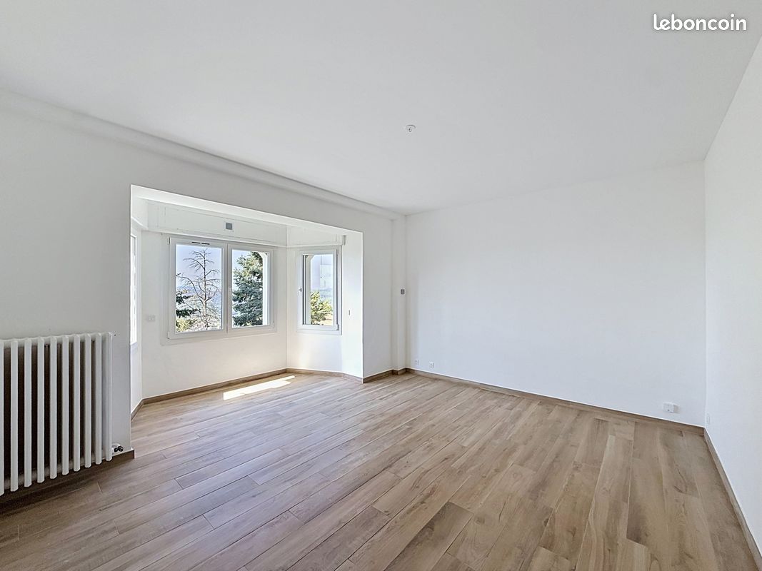 Appartement 3 pièces 84 m² · à Fayence · 84 m² · 1 250 €/mois