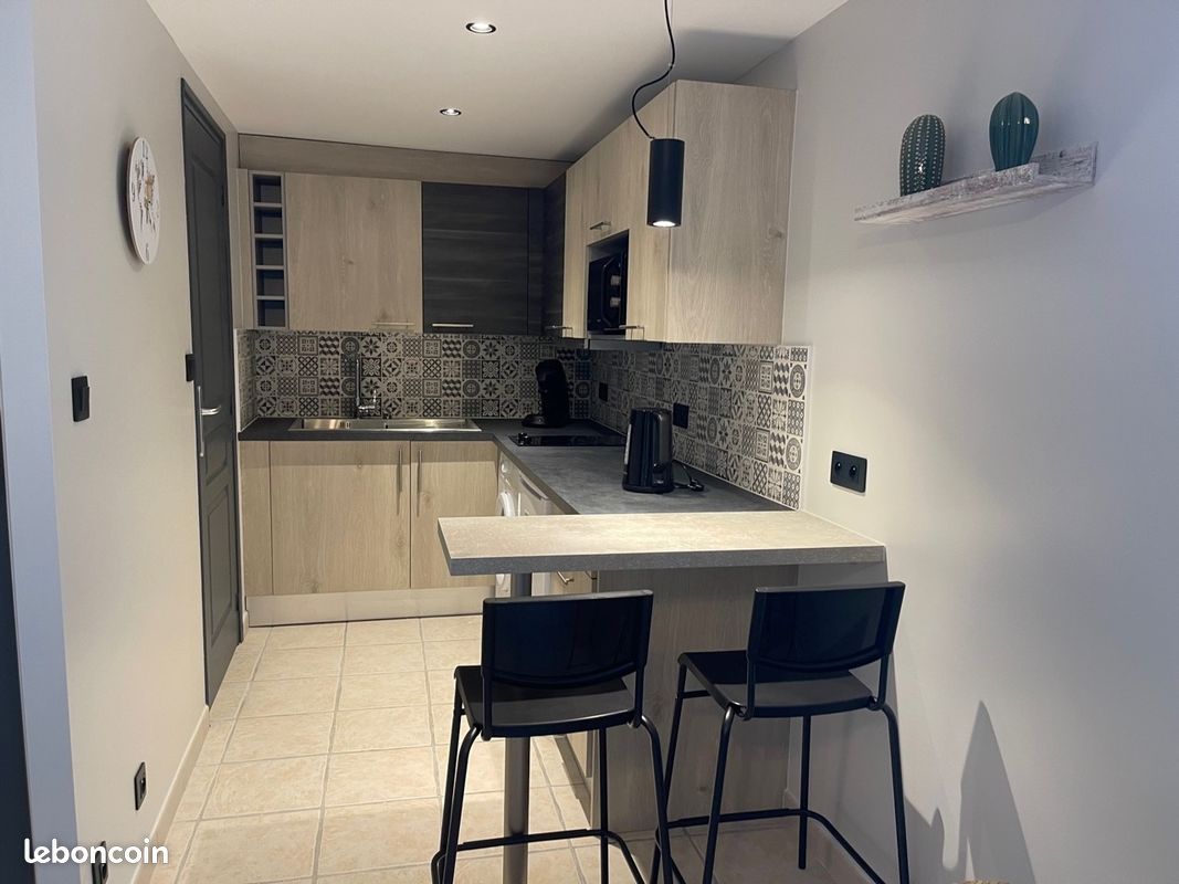 Appartement 1 pièce 23 m² · à Marcy-l'Étoile · 23 m² · 800 €