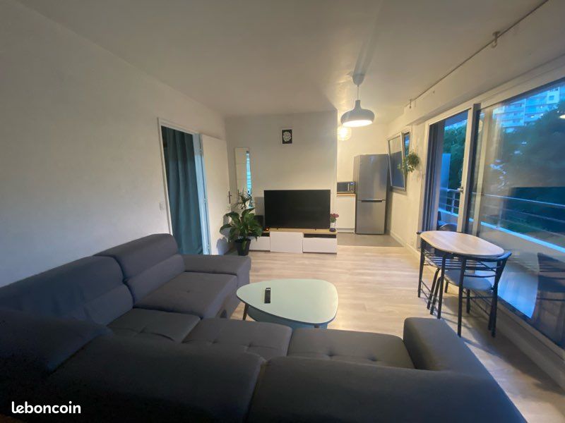 Appartement 2 pièces 32 m² · à Fresnes · 32 m² · 1 100 €/mois