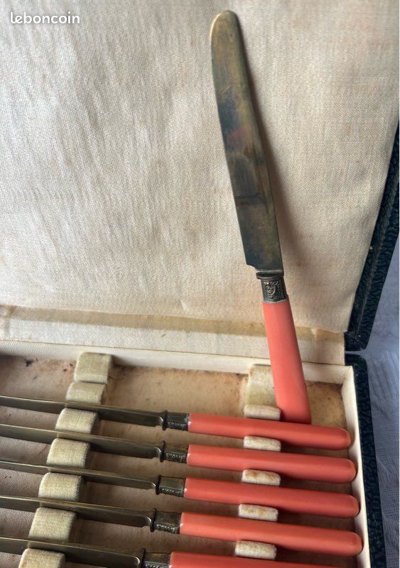 Lot De 12 Porte-couteaux En Cuivre Doré – Usines De Navarre (Évreux) – Art Déco, Vintage