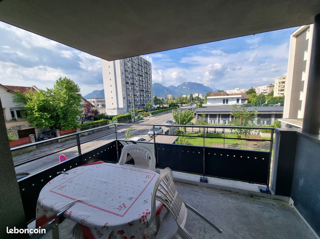Appartement 2 pièces 45 m² · à Grenoble · 45 m² · 105 000 €