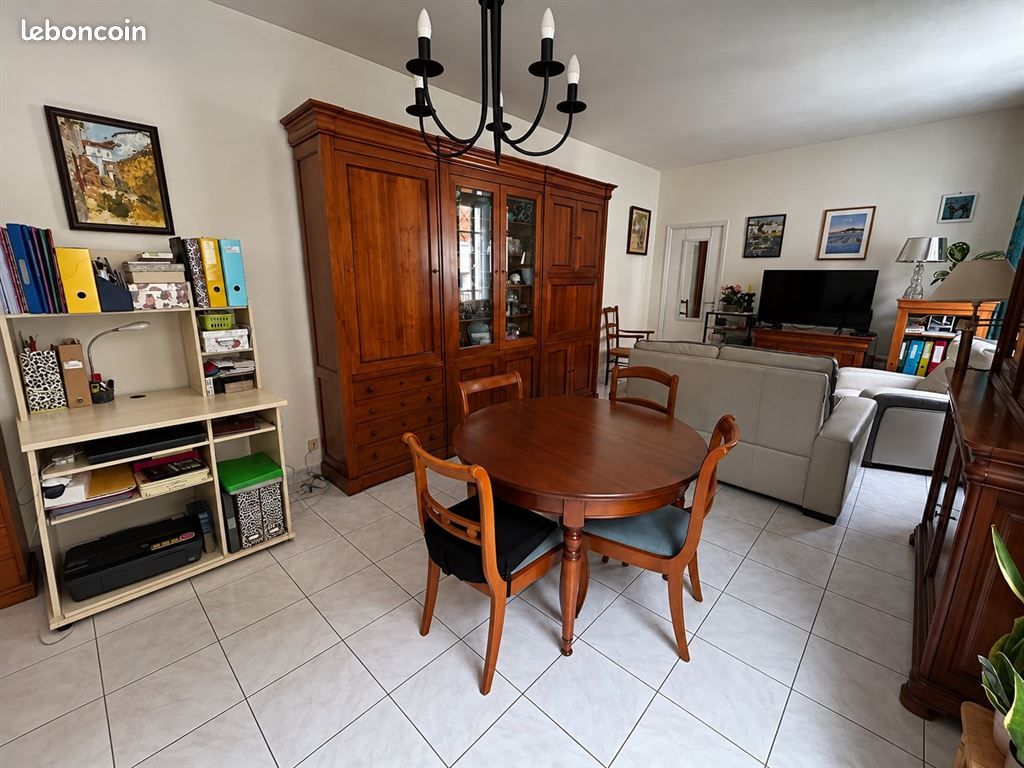 Appartement 3 pièces 47 m² · à Paris · 47 m² · 367 000 €