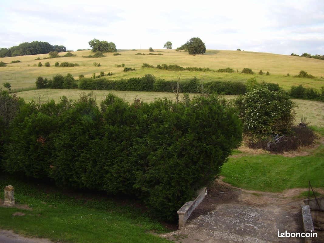 Terrains à bâtir · à Les Bordes · 26 500 €