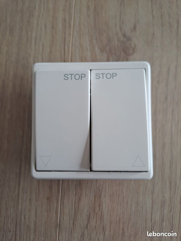 Interrupteur volets roulants (image 1)