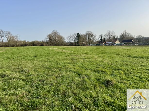 Terrain 8870 m² Saint-Viance