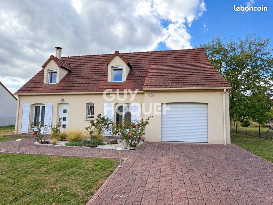 Maison 5 pièces 145 m² · à Bourges · 145 m² · 286 150 €