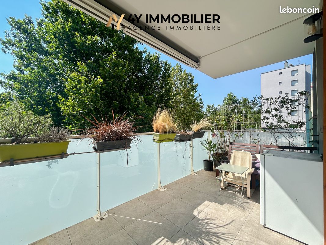 Appartement 4 pièces 79 m² · à Grenoble · 79 m² · 250 000 €