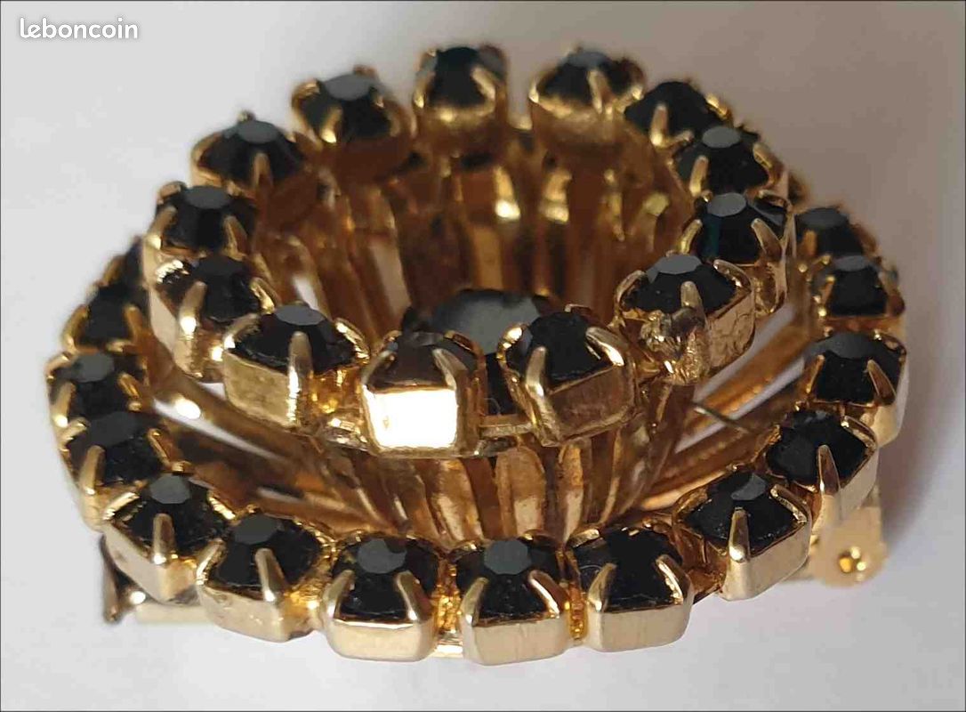 Broche Art Déco des années 1920 en pâte à modeler vintage épingles