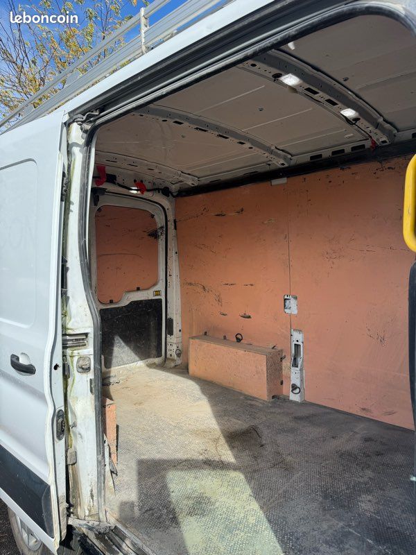 Ford Transit Utilitaires