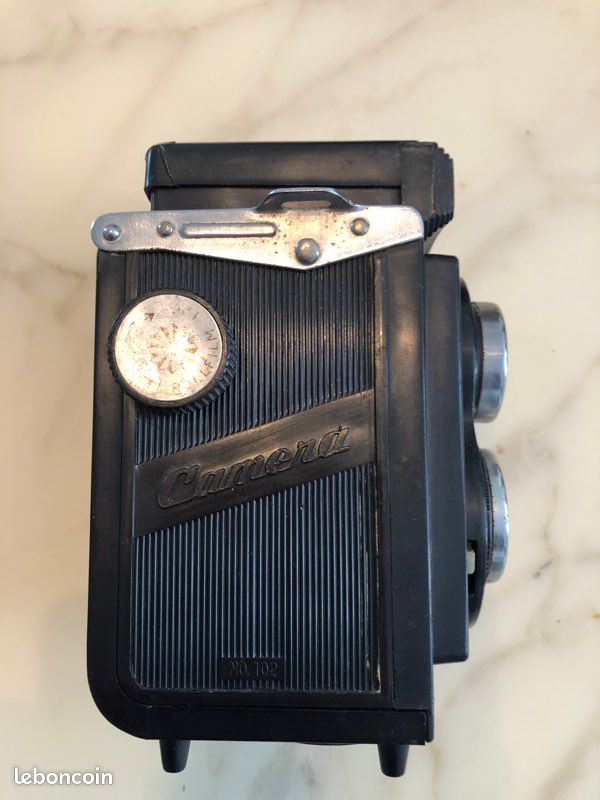 Appareil Photo Argentique Moyen Format Traveller 6x6 - Pour Pièces Ou Réparation (champignons)