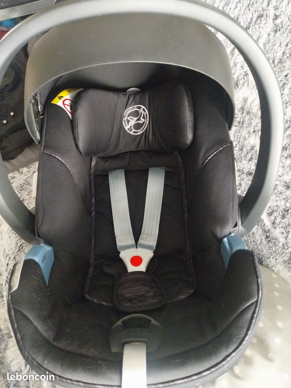 Cosy cybex aton 5 gold + réducteur (image 4)