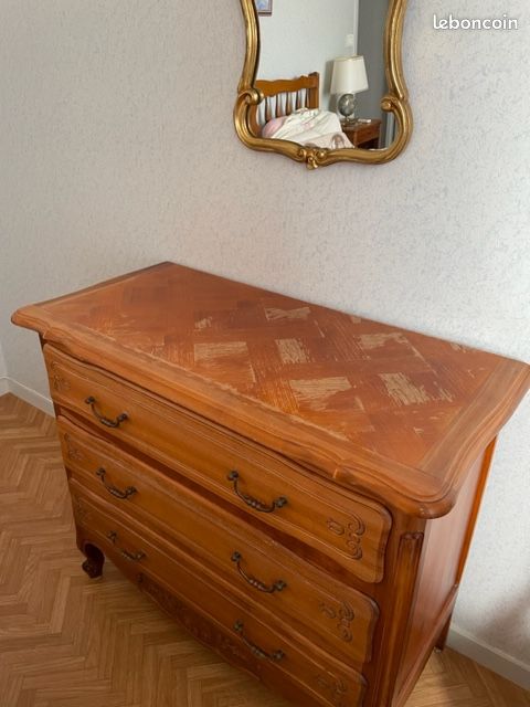 Commode (image 2)