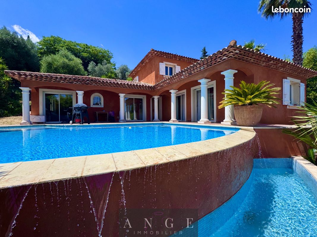 Maison 5 pièces 150 m² · à Solliès-Ville · 150 m² · 649 000 €