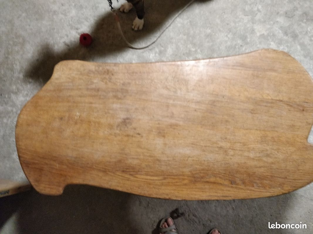 Table basse fait main en bois (image 2)