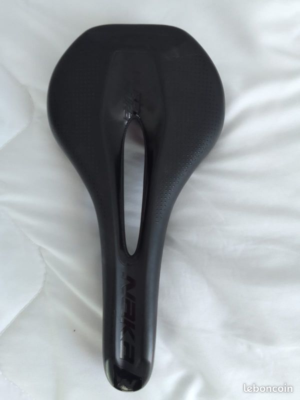 Selle de vélo (image 1)