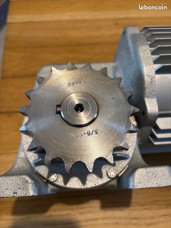 Motoréducteur Tornado 1 kW G90/120 SV692 – Fonctionnel (image 3)