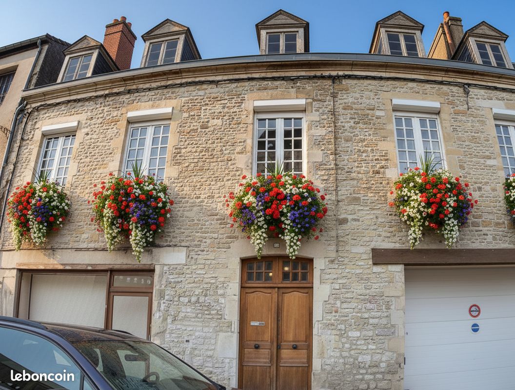 Maison 10 pièces 182 m² · à Carentan-les-Marais · 182 m² · 299 000 €