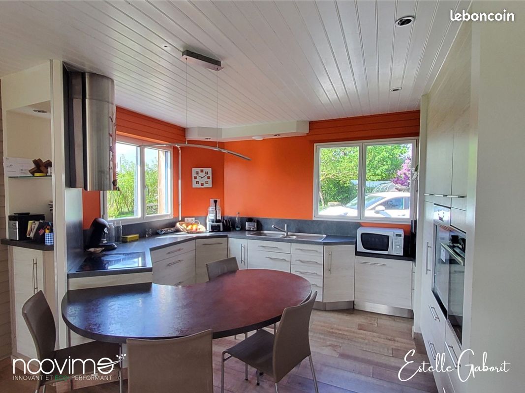 Maison 8 pièces 185 m² · à Chemillé-en-Anjou · 185 m² · 281 000 €