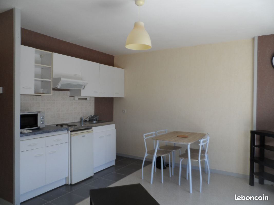 Appartement 1 pièce 25 m² · à Quimper · 25 m² · 430 €/mois