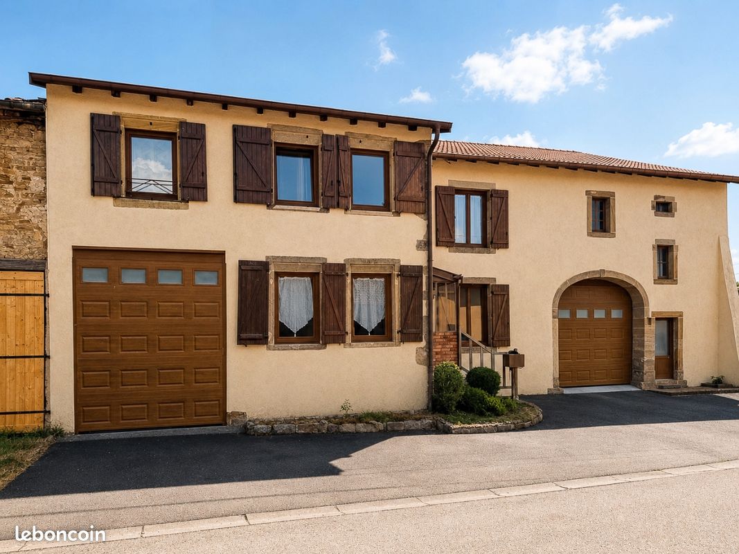 Maison 7 pièces 186 m² · à Sainte-Hélène · 186 m² · 185 000 €