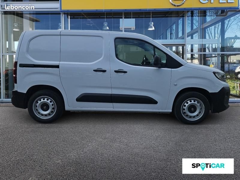 Opel Combo Cargo M 650kg BlueHDi 130ch S&S EAT8 (image 4)