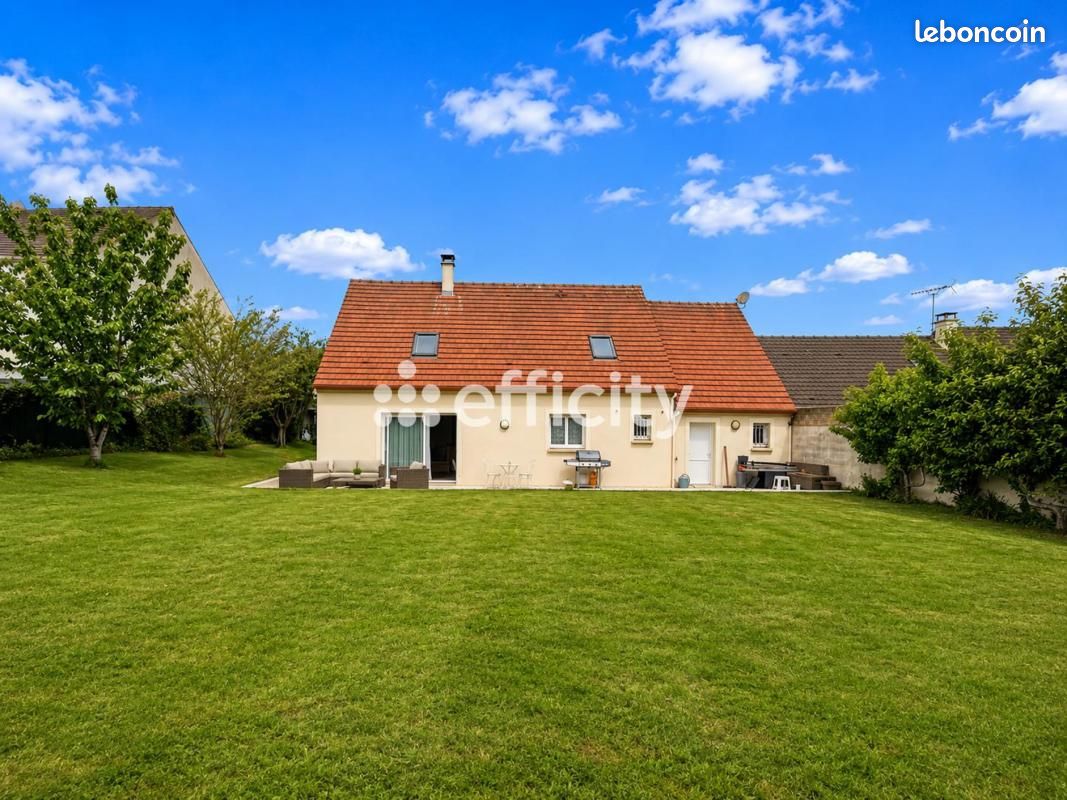Maison 5 pièces 140 m² · à Coulommes · 140 m² · 385 000 €