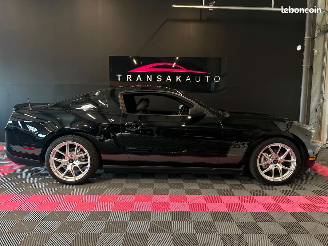 Ford mustang 3.7 v6 gt - révision effectuée (image 8)