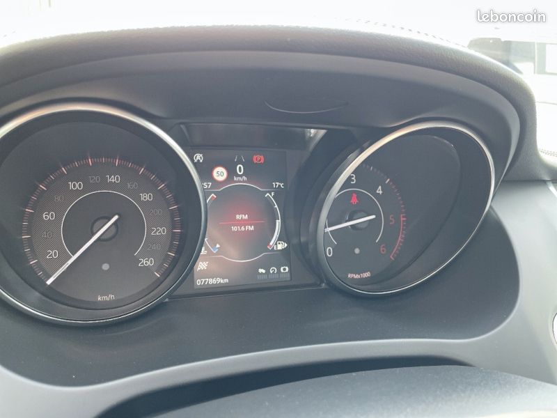 Jaguar E-Pace 2.0D 150ch S (image 18)