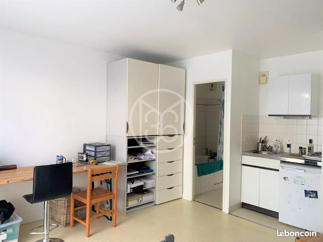 Studio 1 pièce 23 m² - Poitiers 86000 (image principale 2)