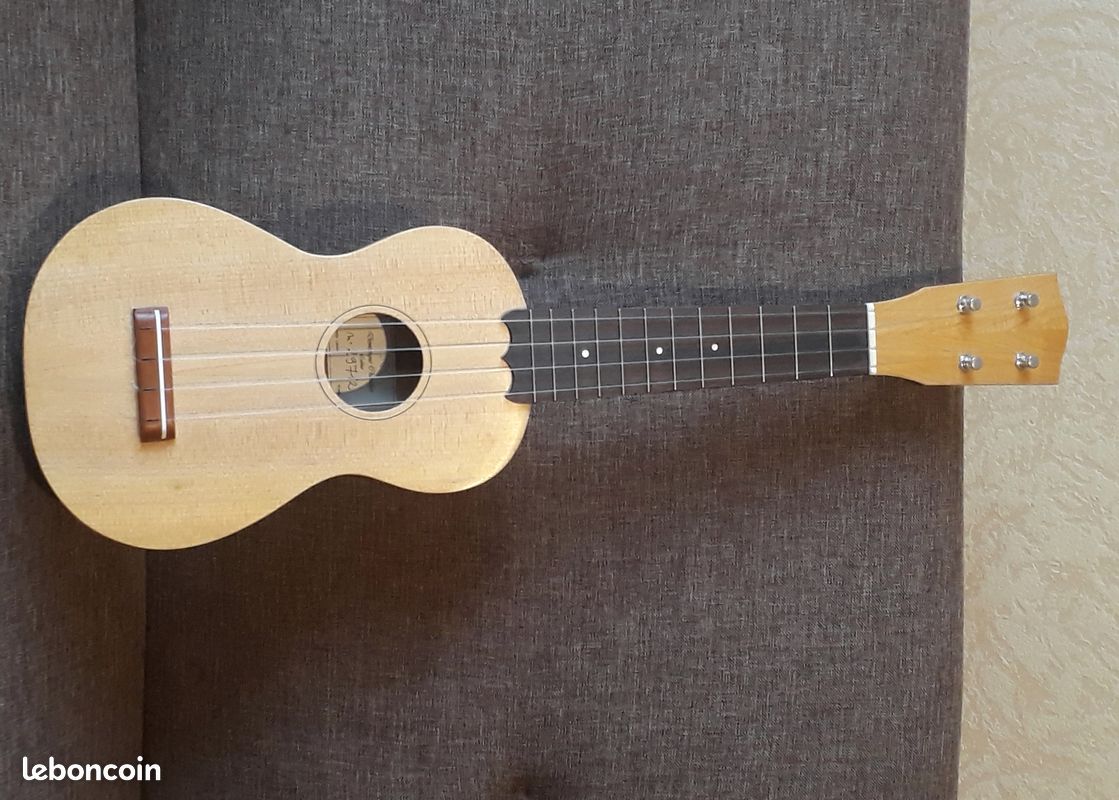 Ukulele soprano du luthier Dominique Chevalier (image 2)