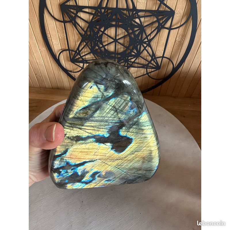 Labradorite (2.04kg) (image 8)