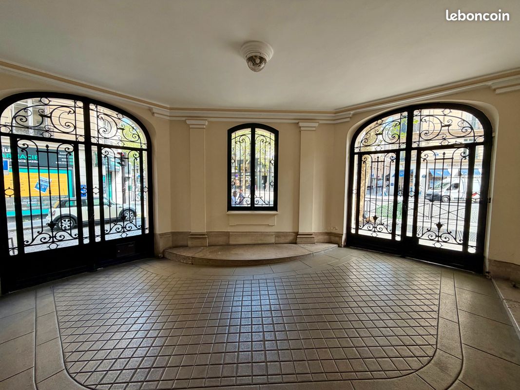 Appartement 1 pièce 8 m² · à Paris · 8,4 m² · 116 000 €