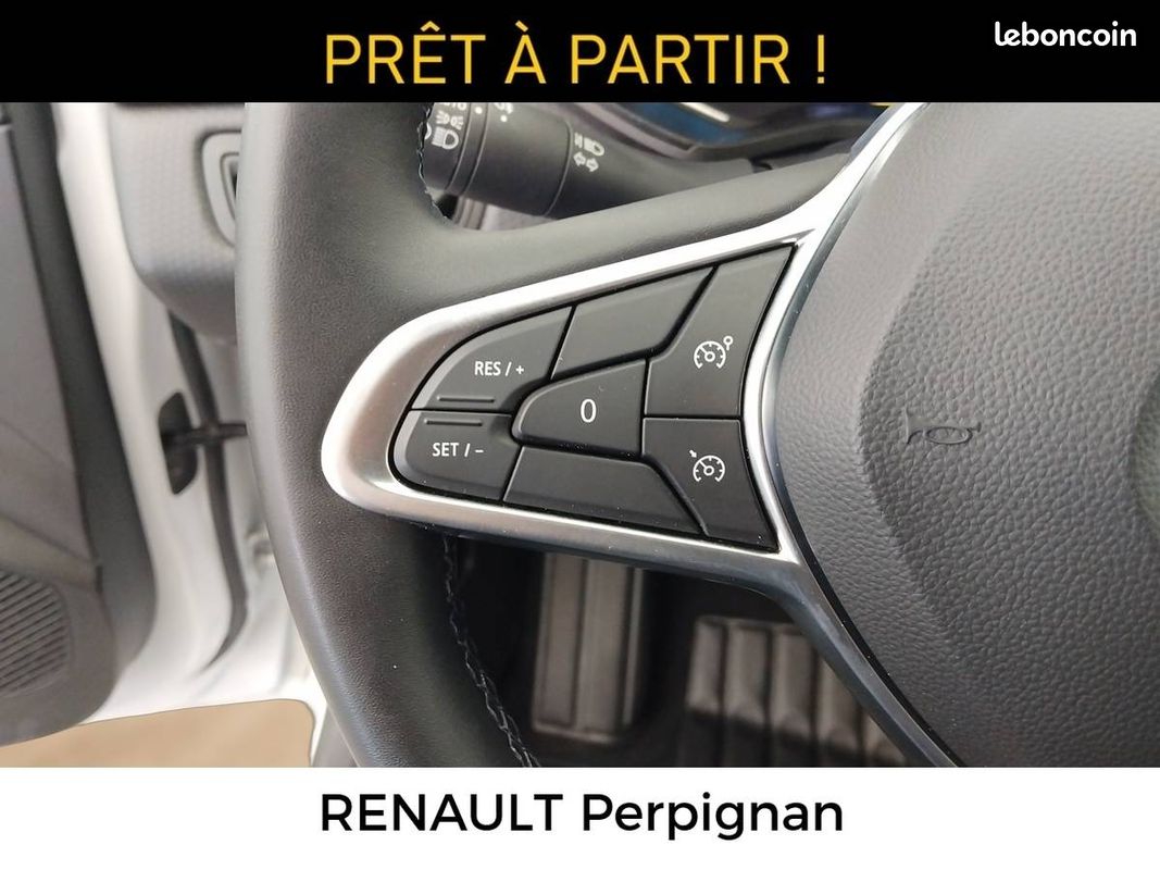 RENAULT Clio E-Tech full hybrid 145 Equilibre (image 19)