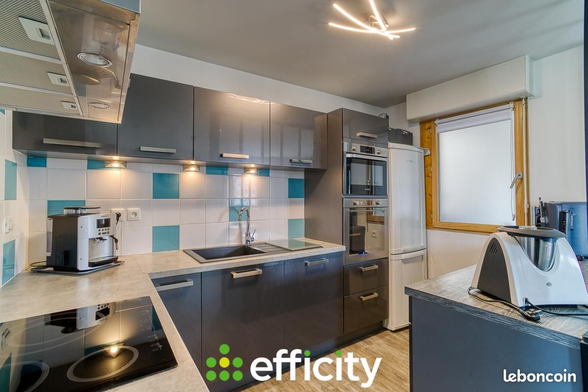 Appartement 3 pièces 67 m² · à St Priest · 67 m² · 215 000 €