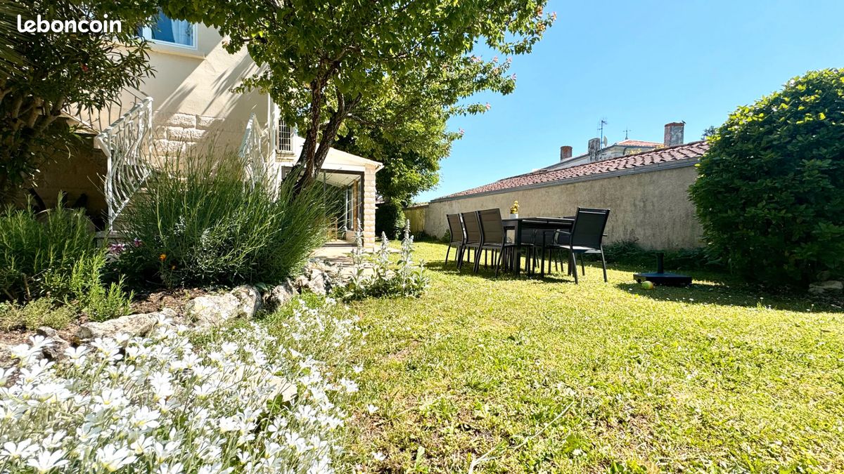 Maison 6 pièces 157 m² · à La Rochelle · 157 m² · 539 000 €