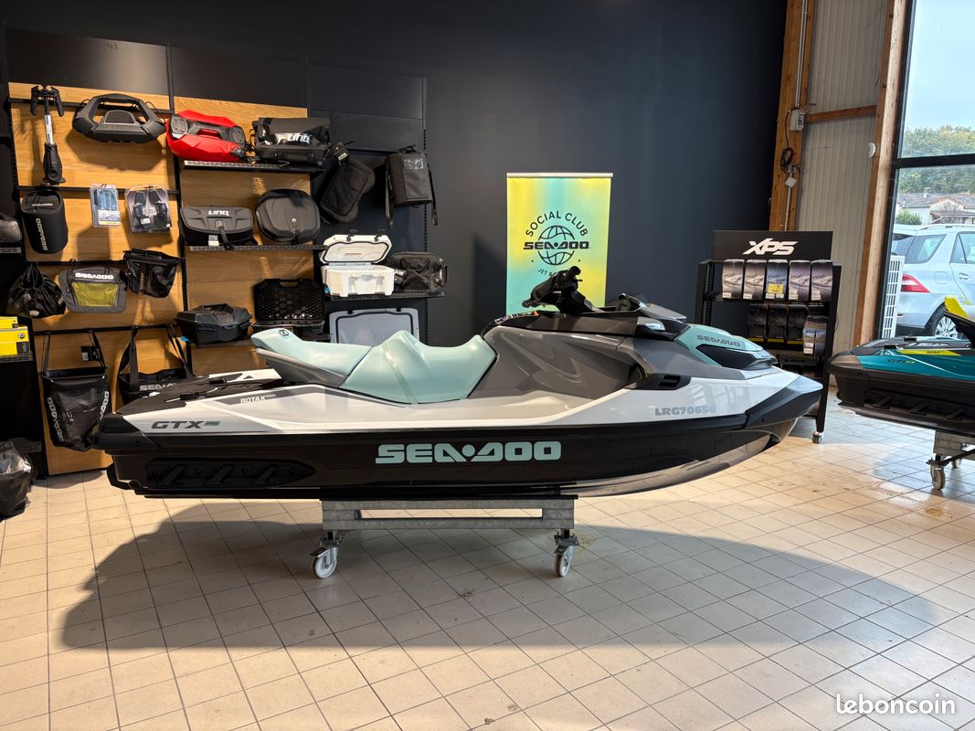 Jet Ski Sea-Doo 1500cc Suralimenté - Pour Pièces Ou Réparation, Ne Fonctionne Pas
