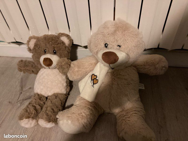 Ourson peluche (image 1)