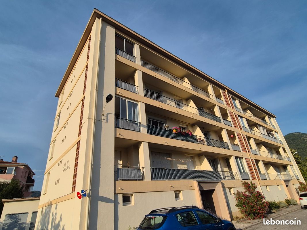 Appartement 3 pièces 65 m² · à Digne-les-Bains · 65 m² · 82 000 €