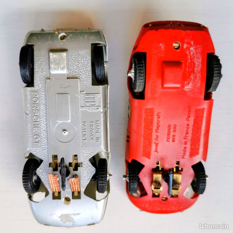 Circuit Voitures JOUEF Record 64 - Virage Relevé Avec Ferrari 250 GTO Et Porsche GT
