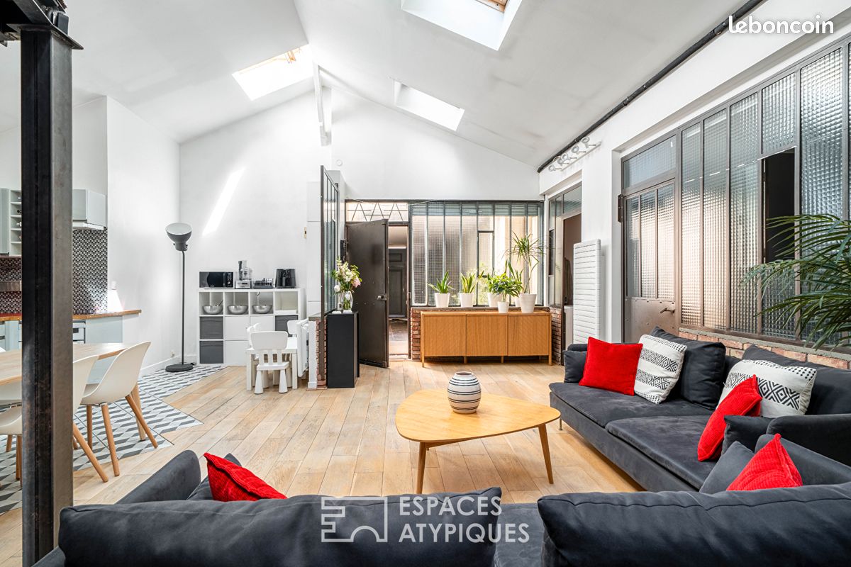 Appartement 5 pièces 100 m² · à Paris · 100 m² · 698 000 €
