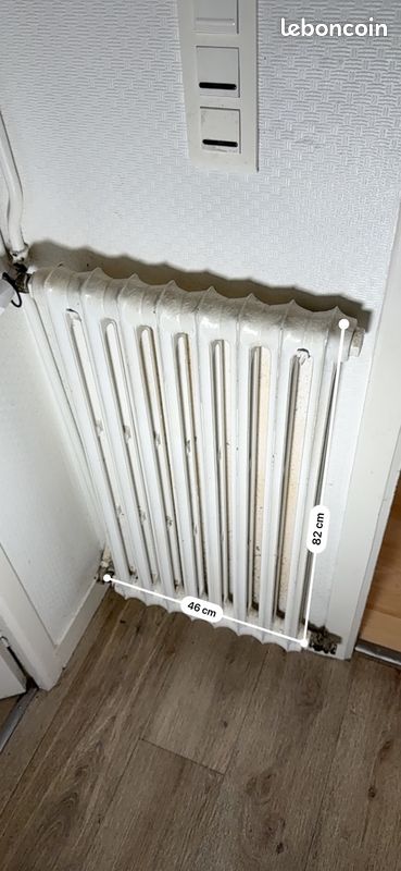 Donne 3 Radiateurs en fonte (image 1)