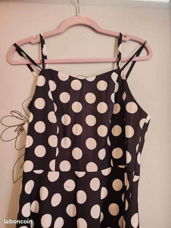 Robe à pois pin up (image 2)