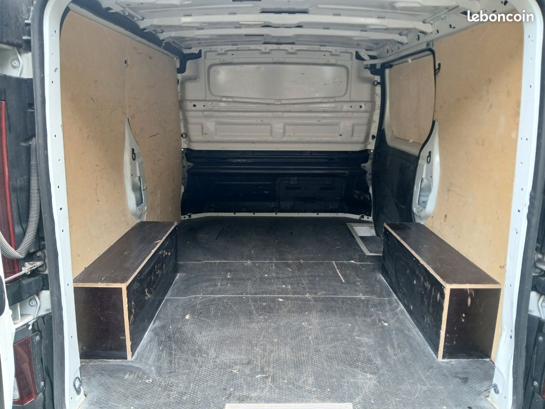 15.416ht Renault trafic 2.0Dci 130ch L1H1 2800kg Grand Confort (image 6)